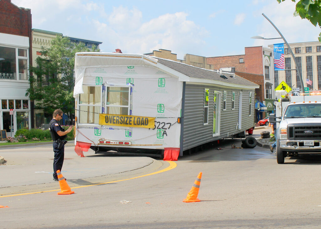 Olean Indiana Trapped trailer stops northbound traffic at Olean roundabout - Olean ...