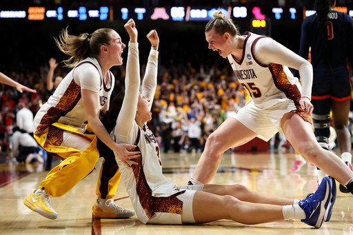 Women’s NCAA Roundup: Battle’s winner for Minnesota gives shining moment in closest game yet
