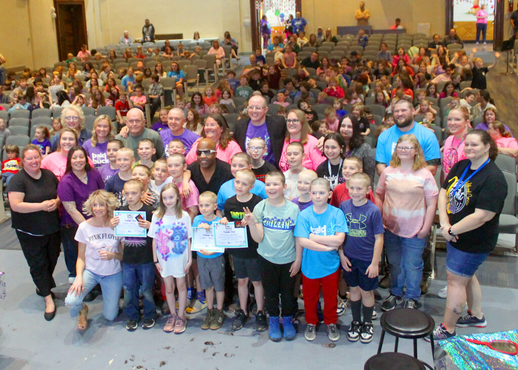Cuba-Rushford Elementary lets their hair down for Bald For Bucks