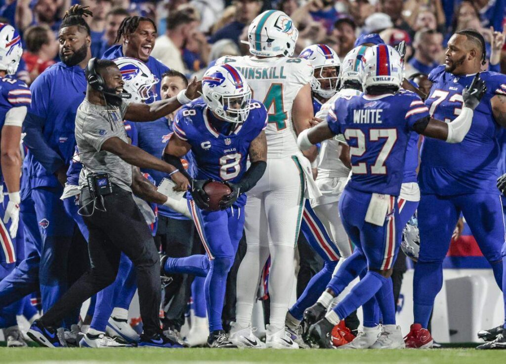 Buffalo Banking Bernard Returning Full Command Defense