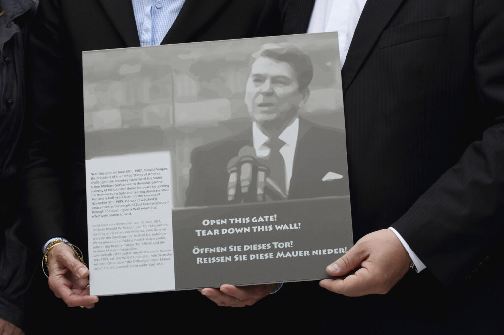 Ronald Reagan Today People Ukraine
