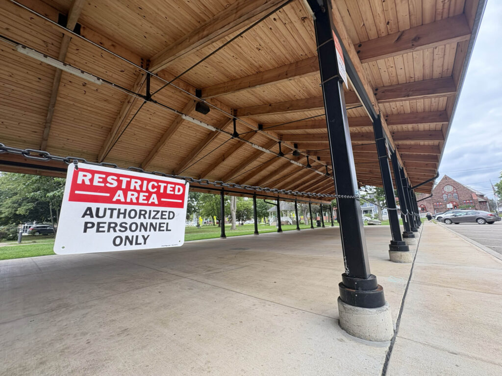 Olean formally orders Lincoln Park shelters closed after weeks of barricades - Olean Times Herald