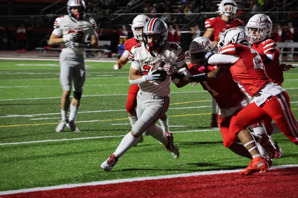 Garland Johnson Help Randolph Put Away Salamanca 28 7