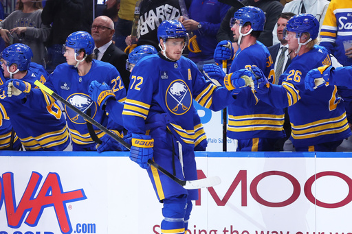 Jiri Kulich scores go-ahead goal, Sabres rally to beat the Blackhawks 4-3